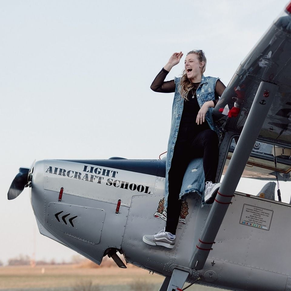 Pilot Annie and the Romance of Aviation