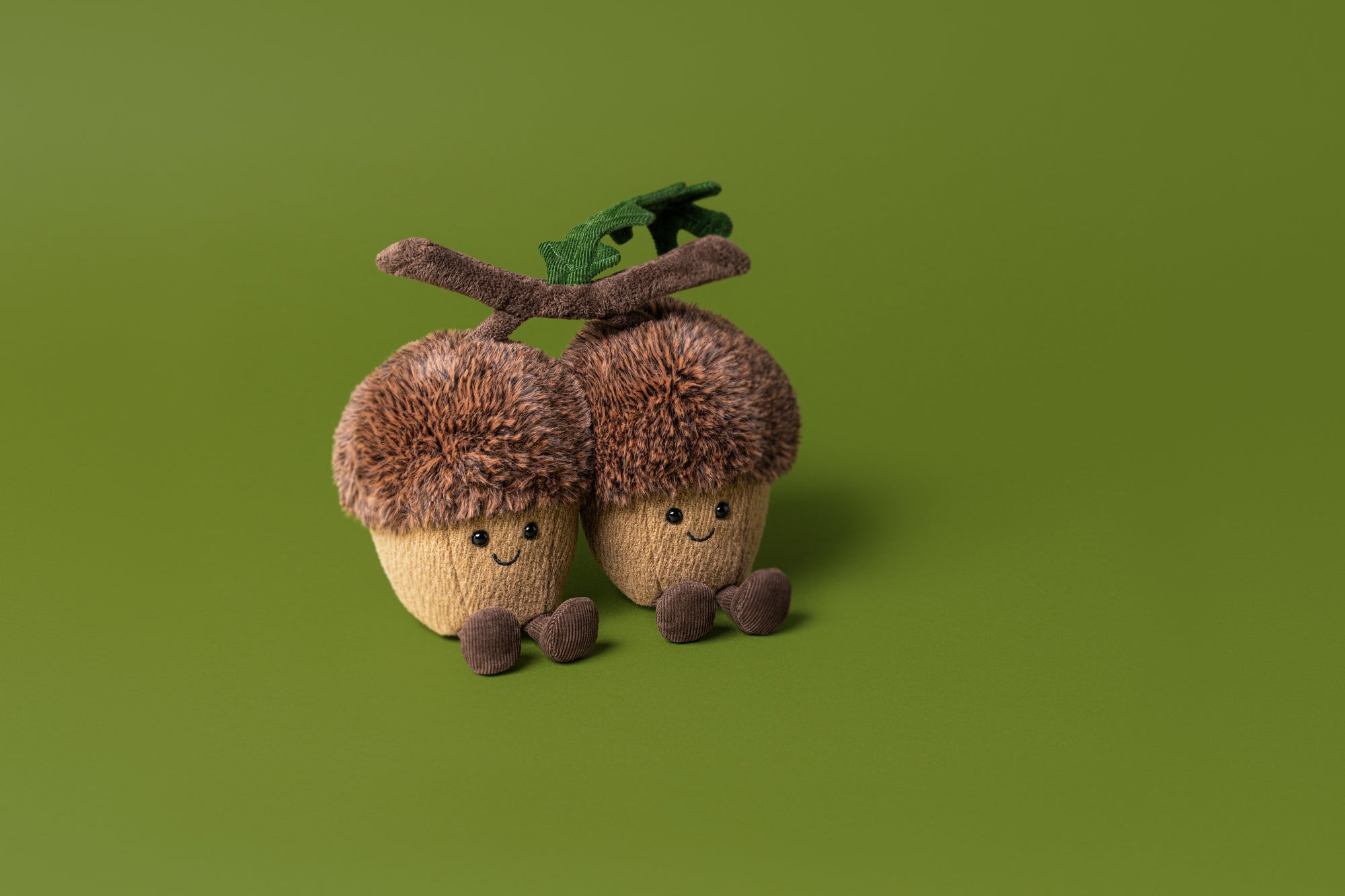 STUFFIE | AMUSEABLES ORT & TUM ACORNS