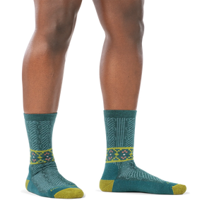 AUG 6141 NORDIC TWIST CREW LIGHTWEIGHT WITH CUSHION-Uncategorised-DARN TOUGH-Coriander