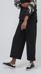 BASIC WIDE LEG CROPPED PANT-Bottoms-UCHUU-ONE-BLACK-Coriander