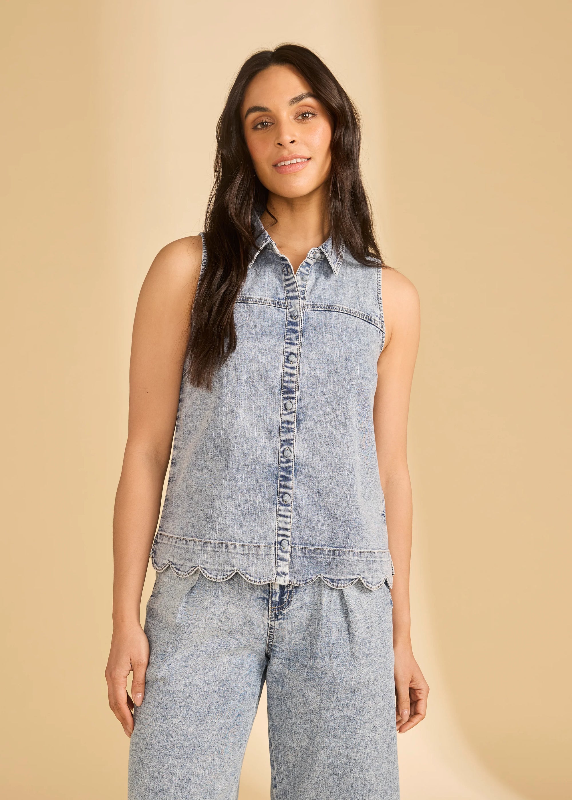 FDJ SHIRT | SLEEVELESS SCALLOPED-Top-FRENCH DRESSING JEANS-XSMALL-PALE WASH-Coriander
