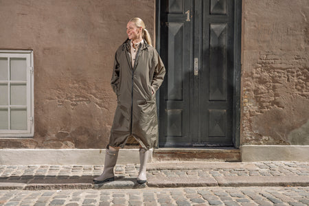 IJ RAINCOAT | CITYRAIN 01: TARMAC-Jackets & Sweaters-ILSE JACOBSEN-XSMALL-SMALL-TARMAC 499-Coriander