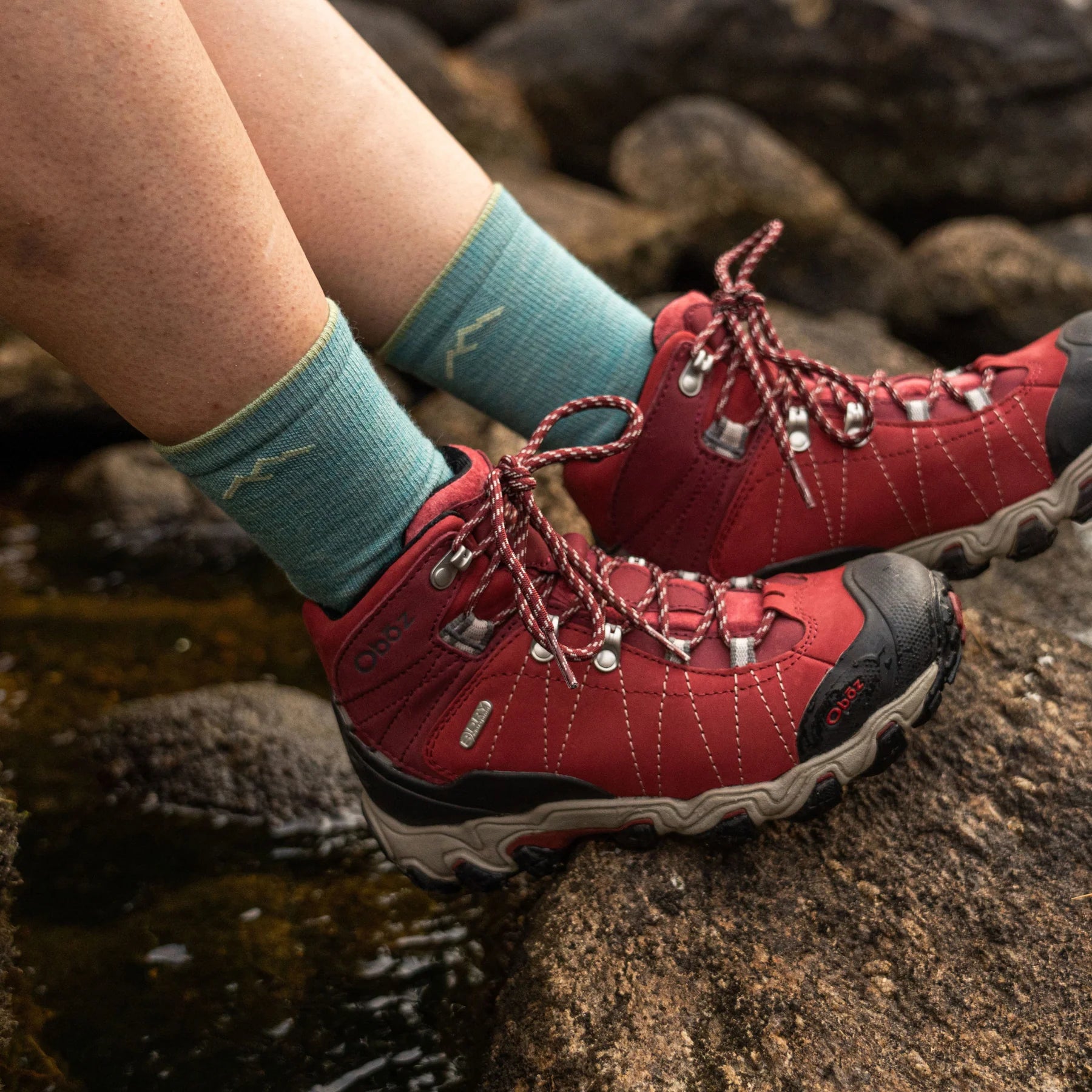 LIGHT HIKER MICRO CREW WOMEN'S SOCKS-Socks & Footwear-DARN TOUGH-Coriander