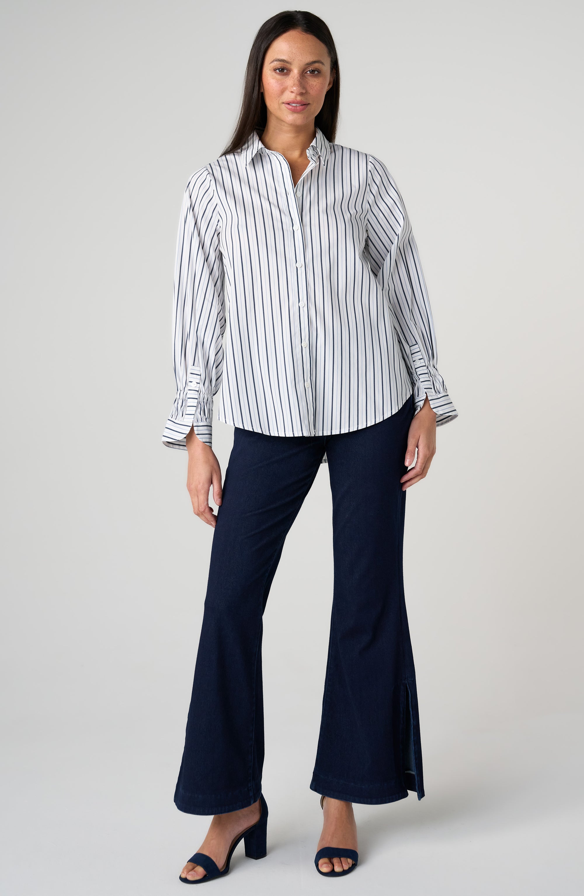 WOMEN'S SHIRT| BUTTON FRONT: NAVY STRIPE