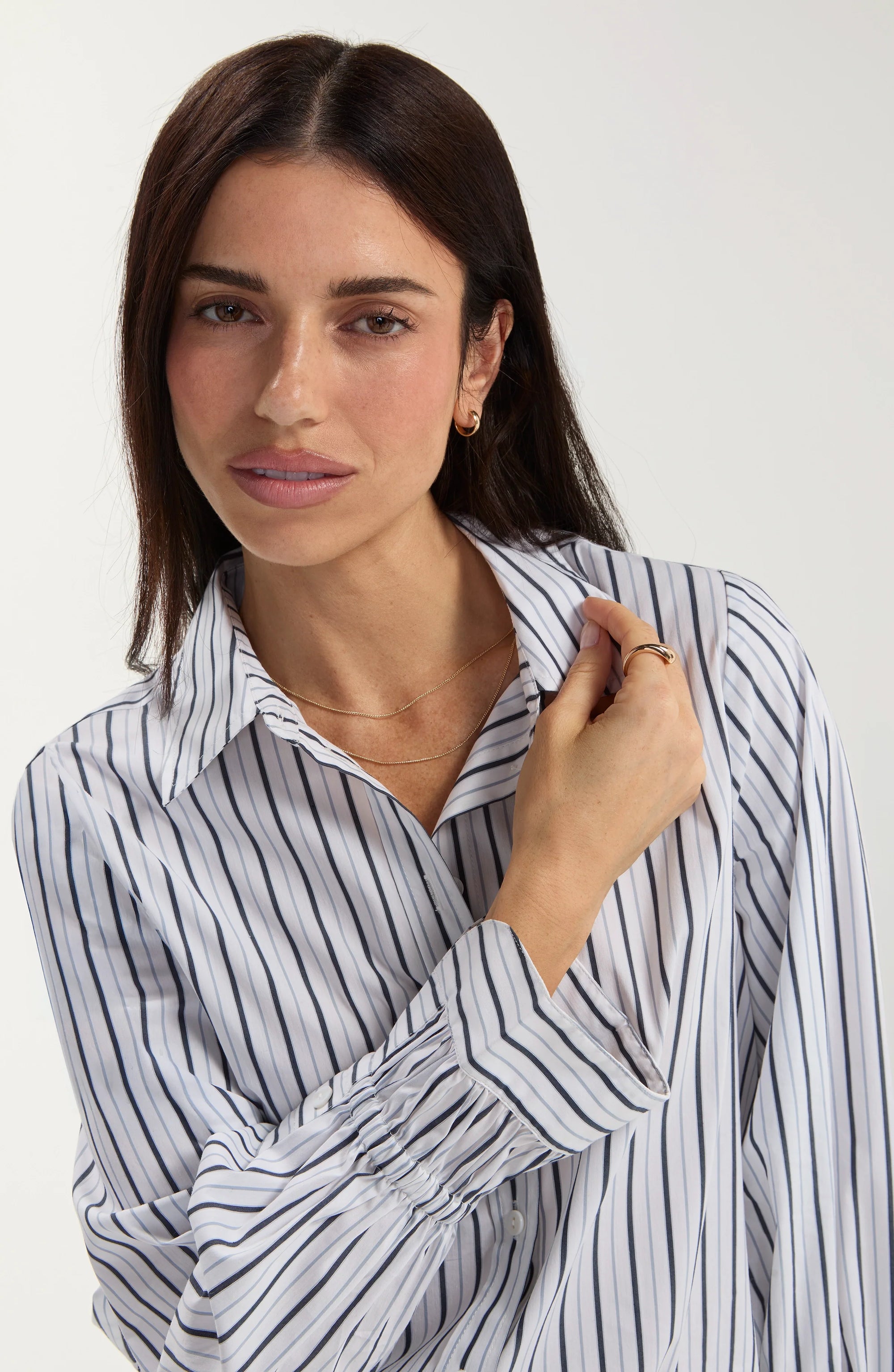 WOMEN'S SHIRT| BUTTON FRONT: NAVY STRIPE