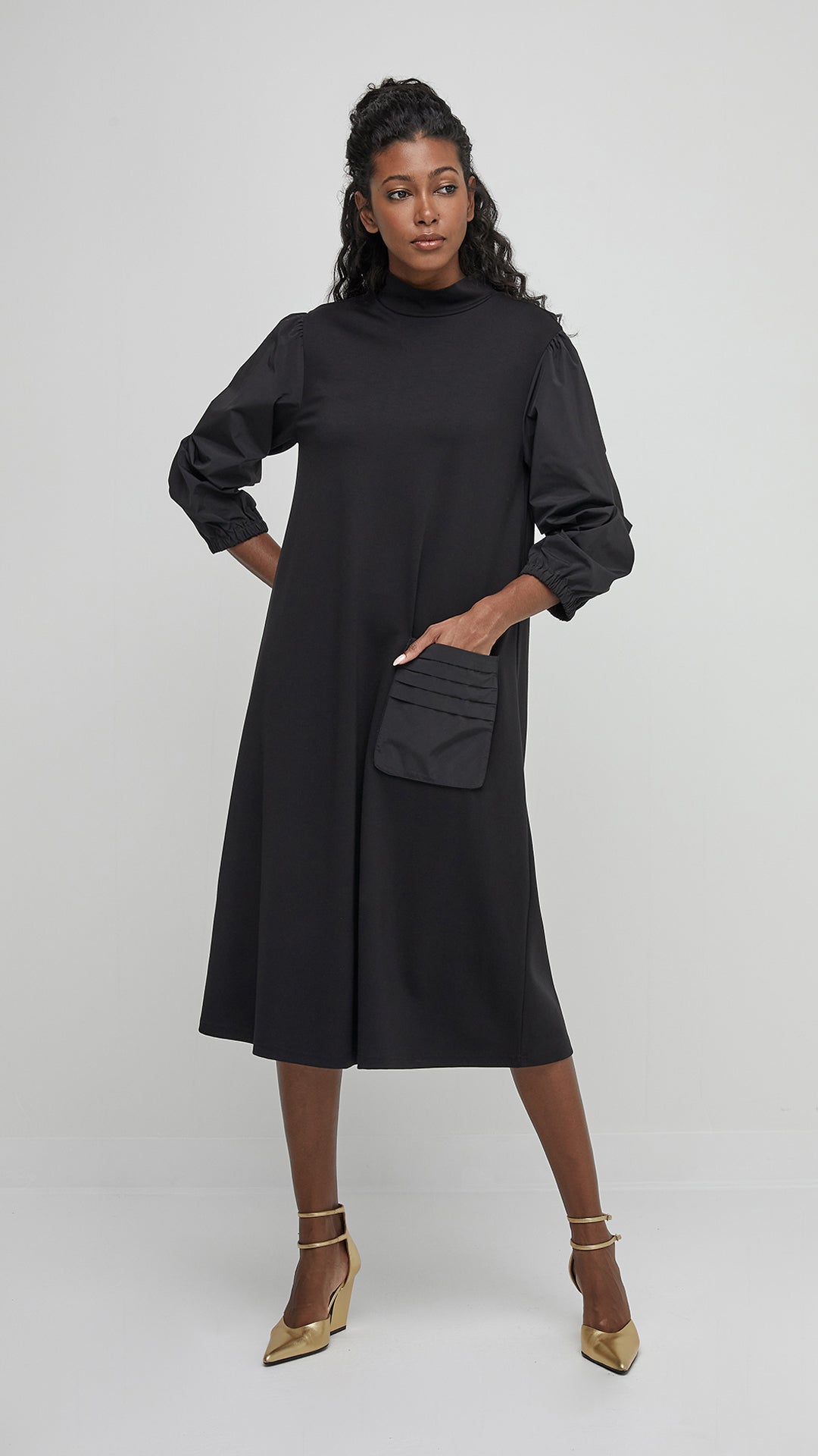 POCKET DRESS-Dress-UCHUU-ONE-BLACK-Coriander
