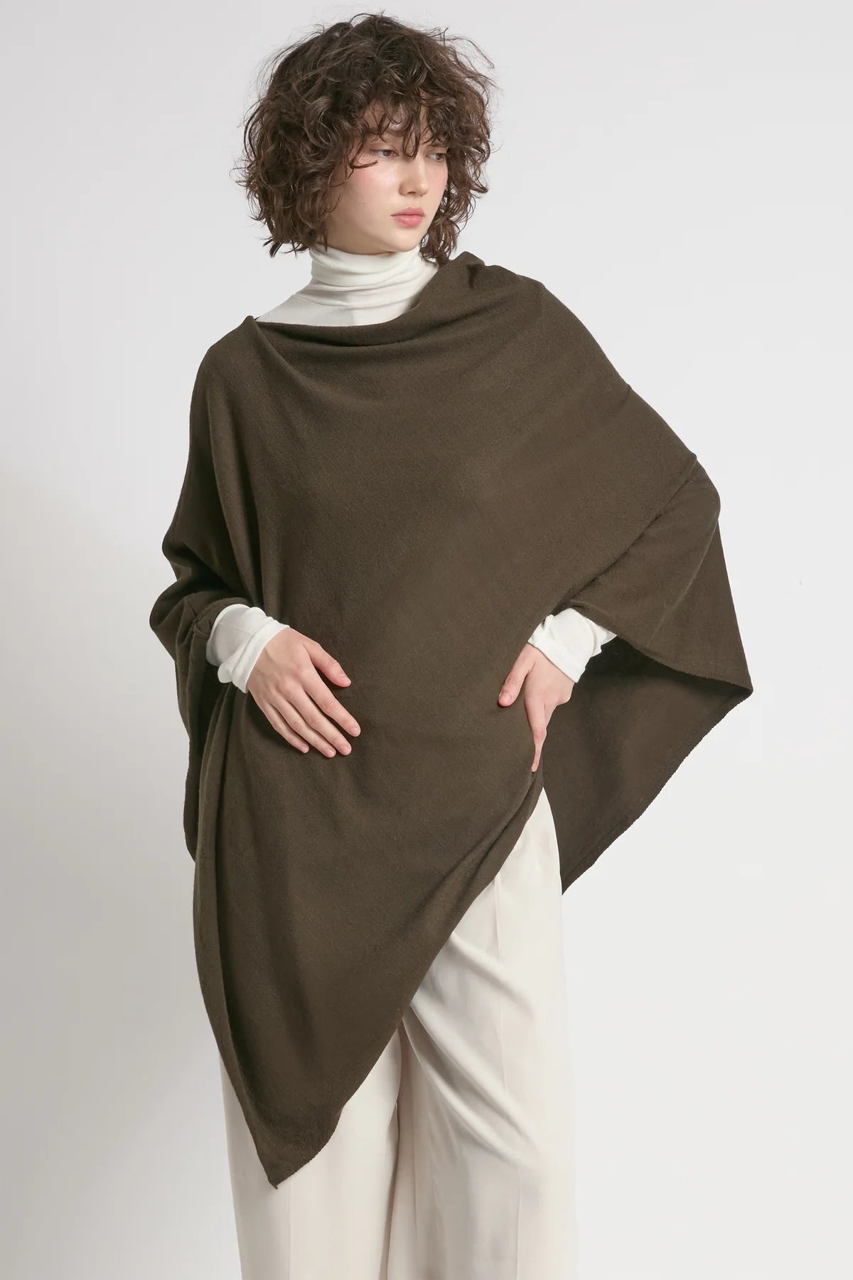 PONCHO | TRIANGLE-Scarves & Wraps-LOOK BY M-ONE-OLIVE-Coriander