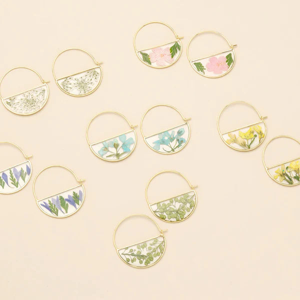PRESSED FLOWER HOOP EARRING | GOLD W/YELLOW BABY'S BREATH-Jewellery-SCOUT CURATED WEARS-Coriander