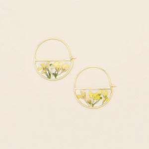 PRESSED FLOWER HOOP EARRING | GOLD W/YELLOW BABY'S BREATH-Jewellery-SCOUT CURATED WEARS-Coriander