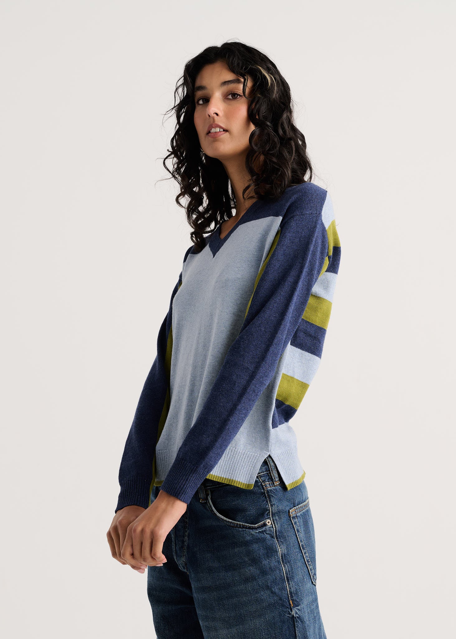 PULLOVER SWEATER | COLOUR THEORY V-NECK-Jackets & Sweaters-ZAKET & PLOVER-Coriander