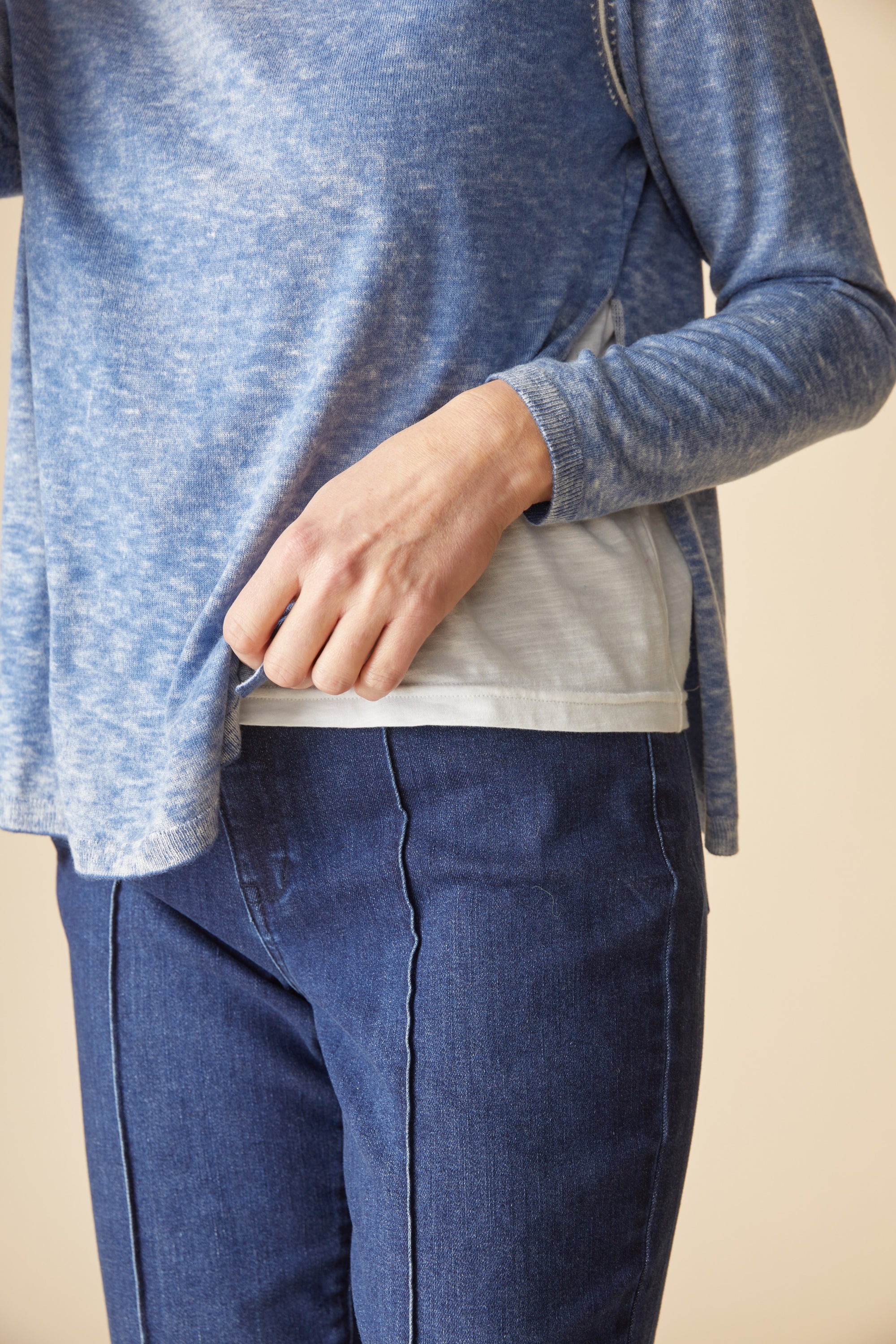PULLOVER SWEATER | LAYERED