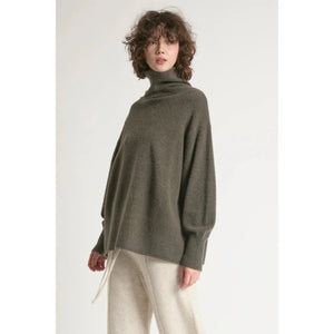 PULLOVER SWEATER | SLOUCH TURTLENECK-Jackets & Sweaters-LOOK BY M-Coriander