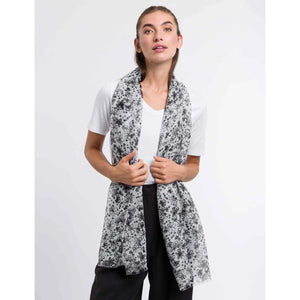 SCARF | DAISY-Scarves & Wraps-V.FRAAS SPRING/SUMMER-Coriander