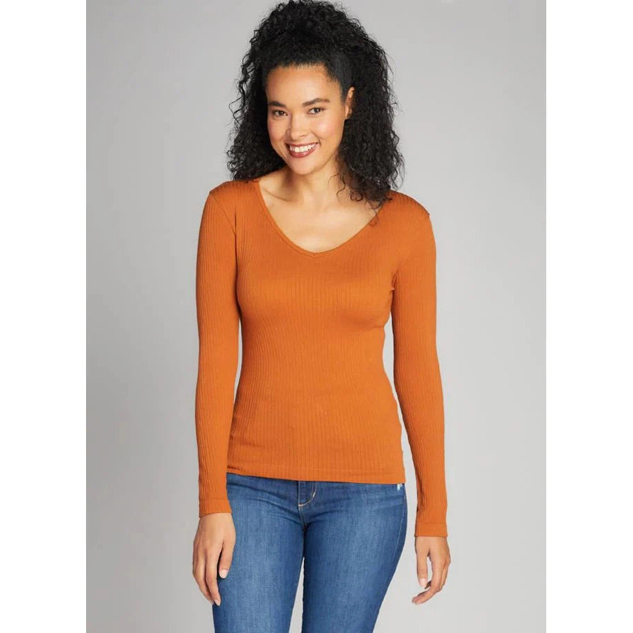 SEAMLESS RIBBED V-NECK TOP-Tops-CEST MOI-ONE-BRANDY-Coriander