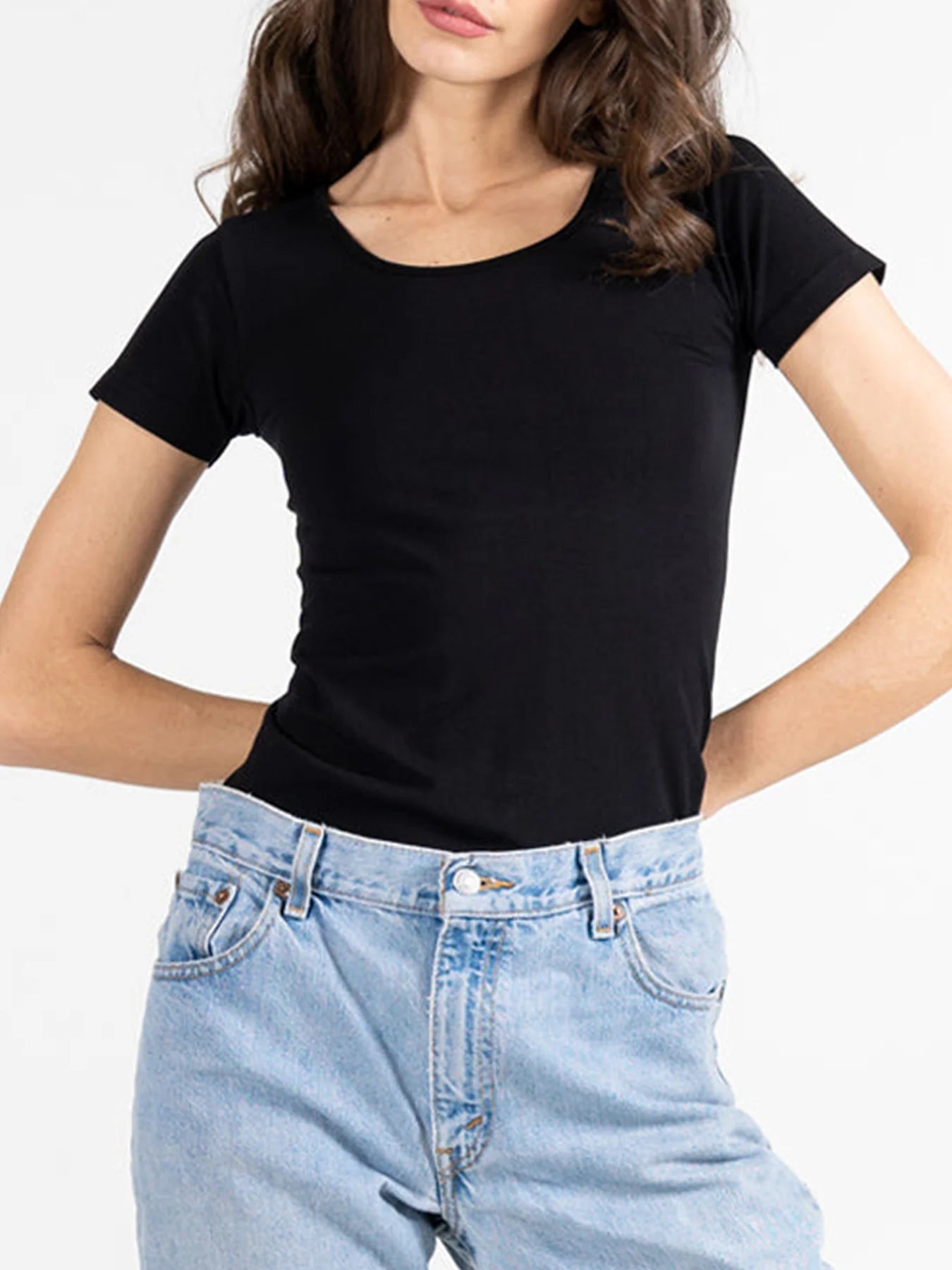 SHORT SLEEVE SCOOP NECK TOP-Tops-CEST MOI-ONE-Black-Coriander