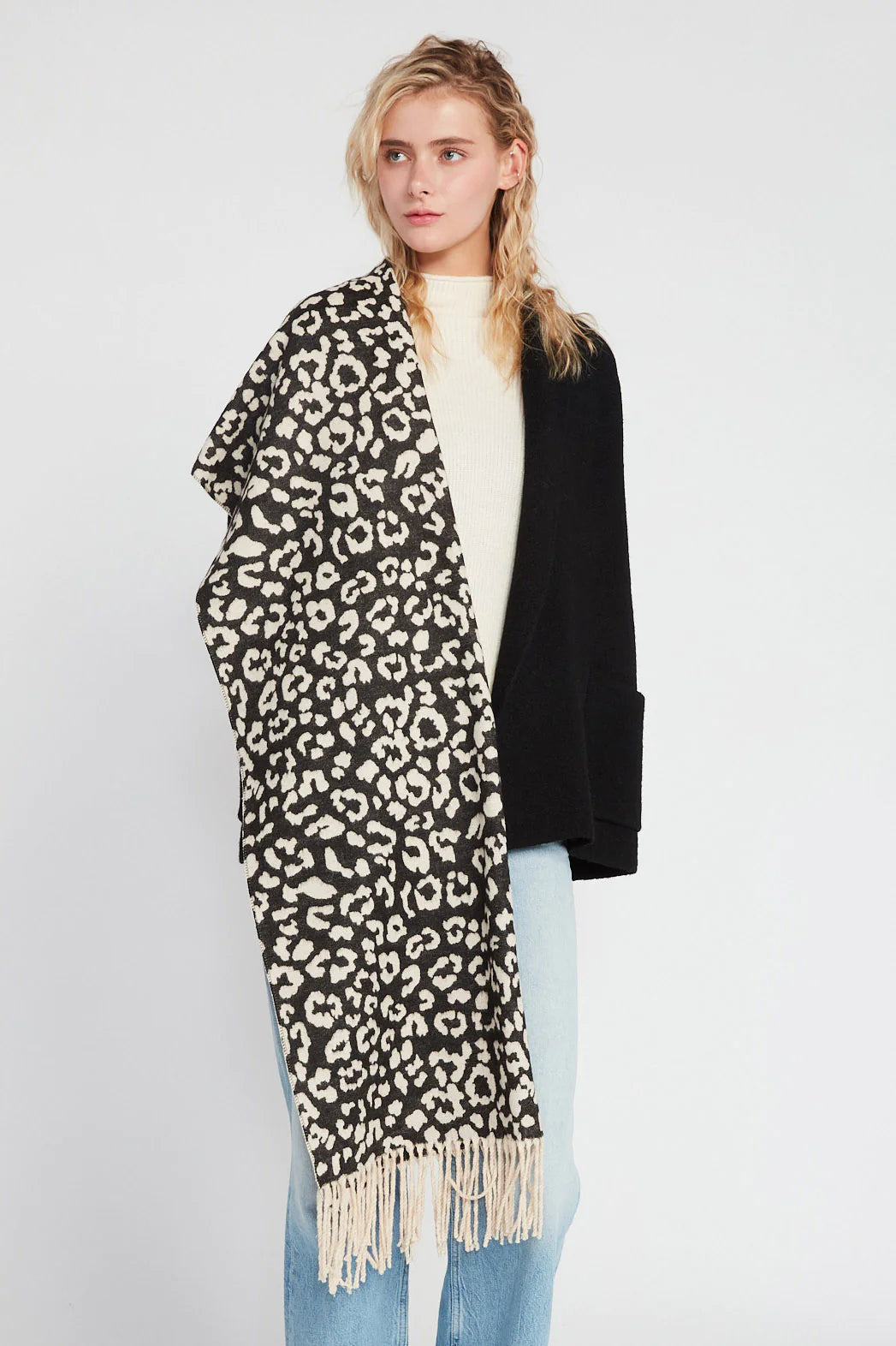 SOFT REVERSIBLE LEOPARD SCARF-Scarves & Wraps-LOOK BY M-BLACK-Coriander