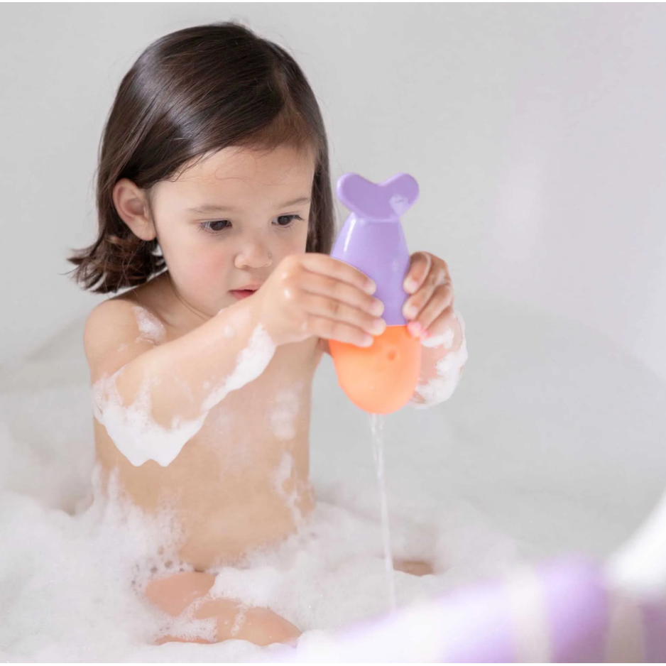 SQUEEZI BATH TOY | WHALE-Uncategorised-QUUT-Coriander