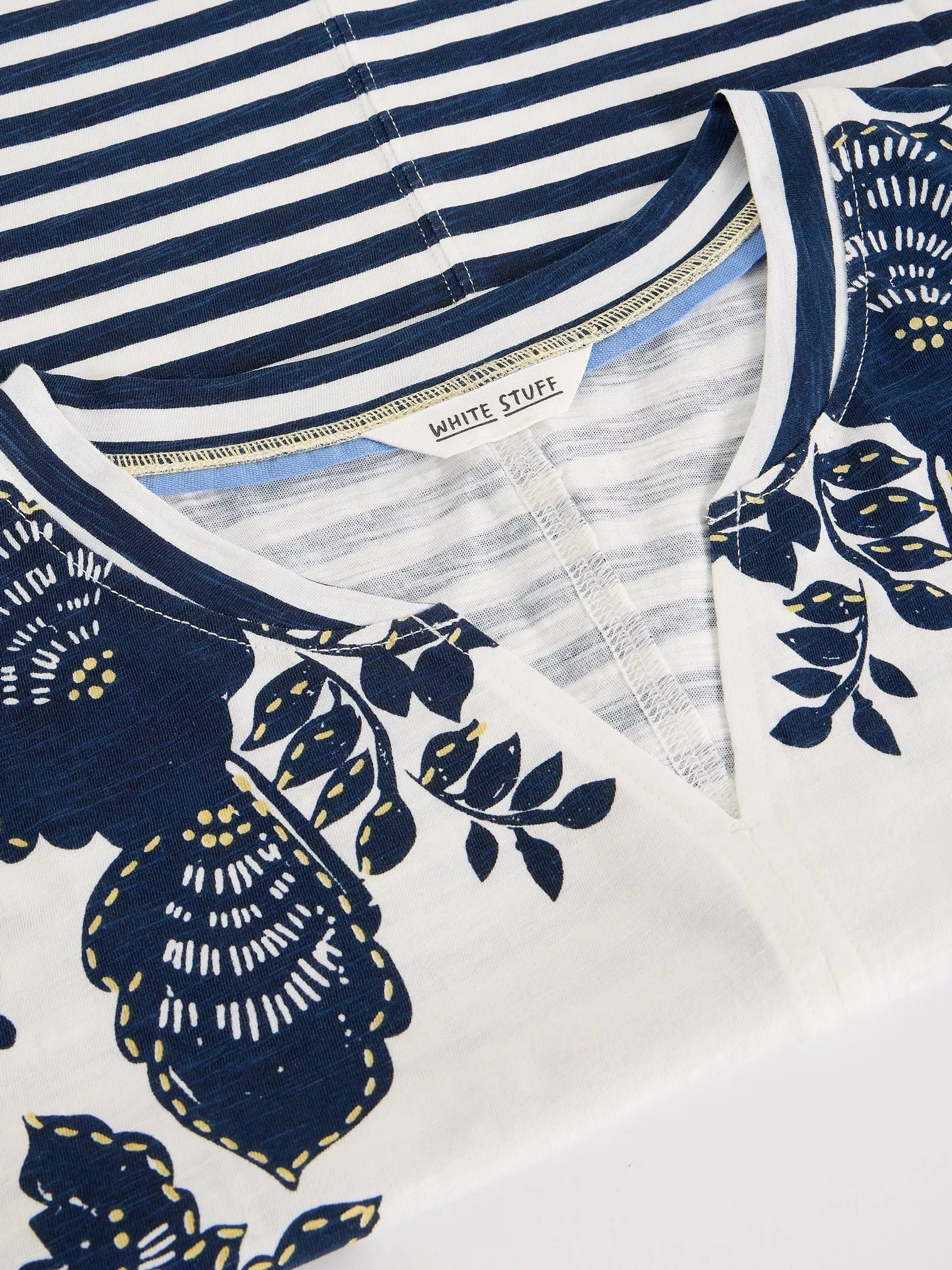 S/S TEE | NELLY NOTCH NECK-Top-WHITE STUFF-Coriander