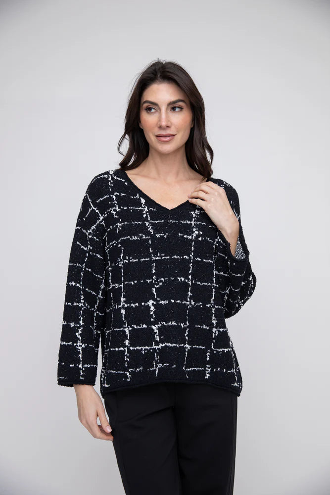 TOP | V-NECK SWING PULLOVER-Shirts & Tops-LIV BY HABITAT-XSMALL-Black-Coriander