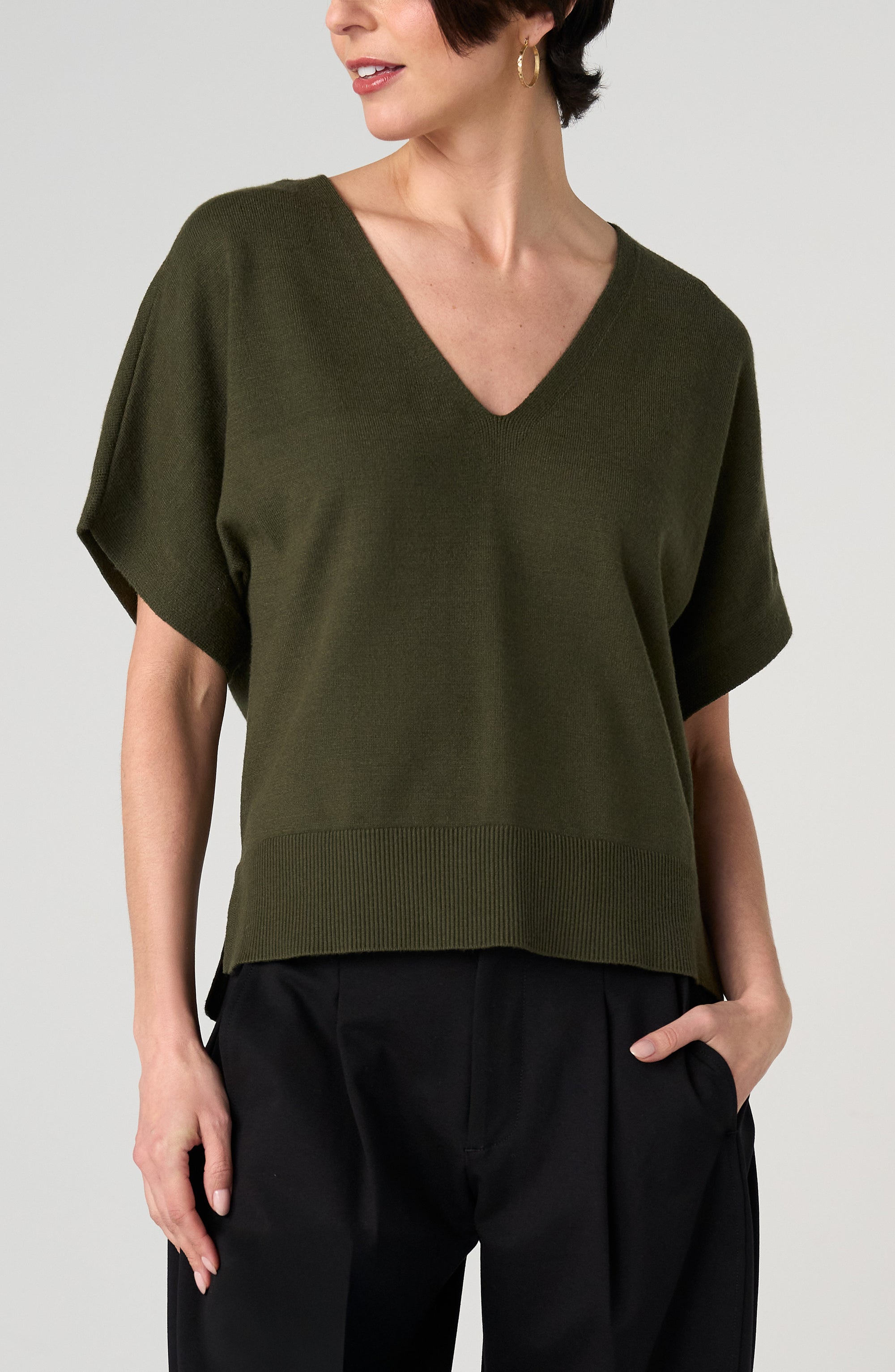 V-NECK SWEATER | DOLMAN