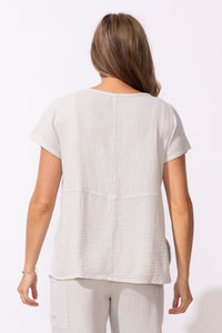V-NECK TEE | RETREAT-Top-ESCAPE-Coriander