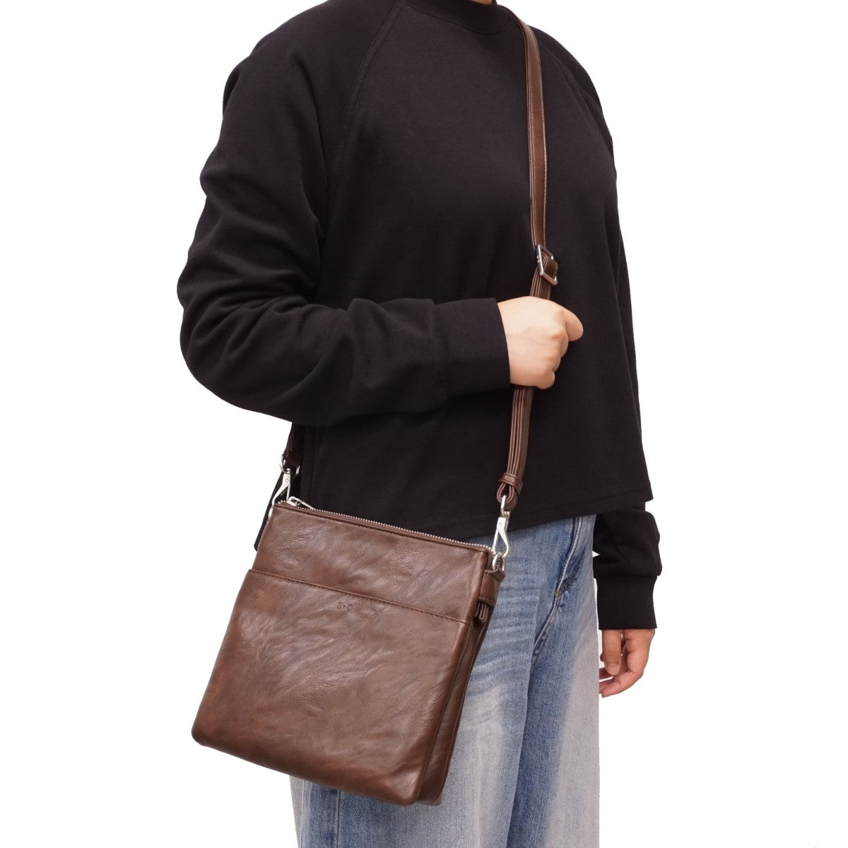 VEGAN CROSSBODY | LIDIA