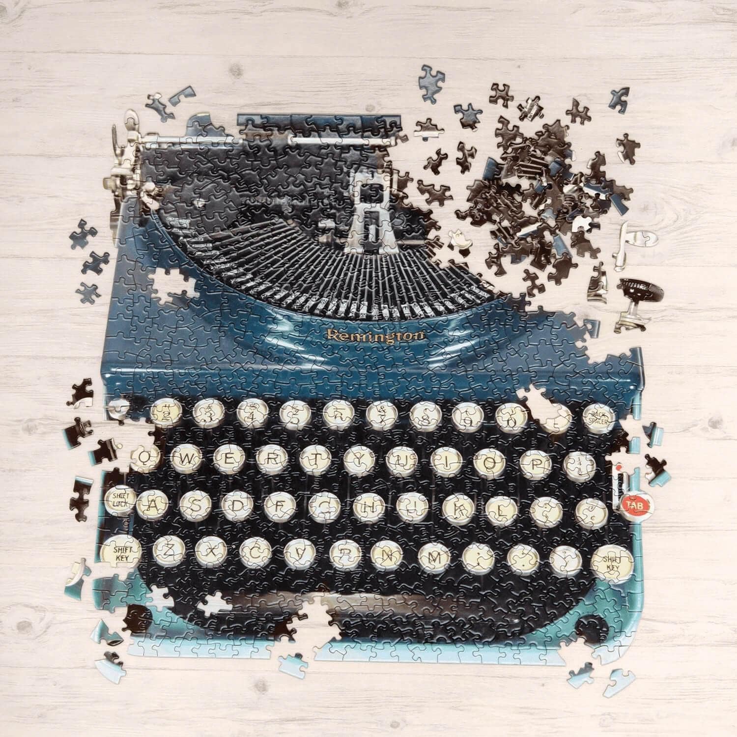 VINTAGE TYPEWRITER 750 PIECE PUZZLE-Fun and Games-RAINCOAST-Coriander