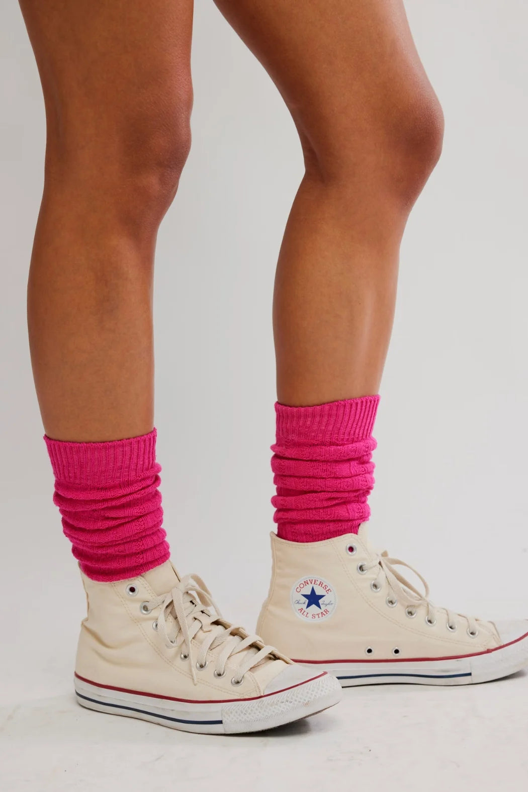 WOMEN'S SOCKS | ESSENTIAL KNEE HIGH