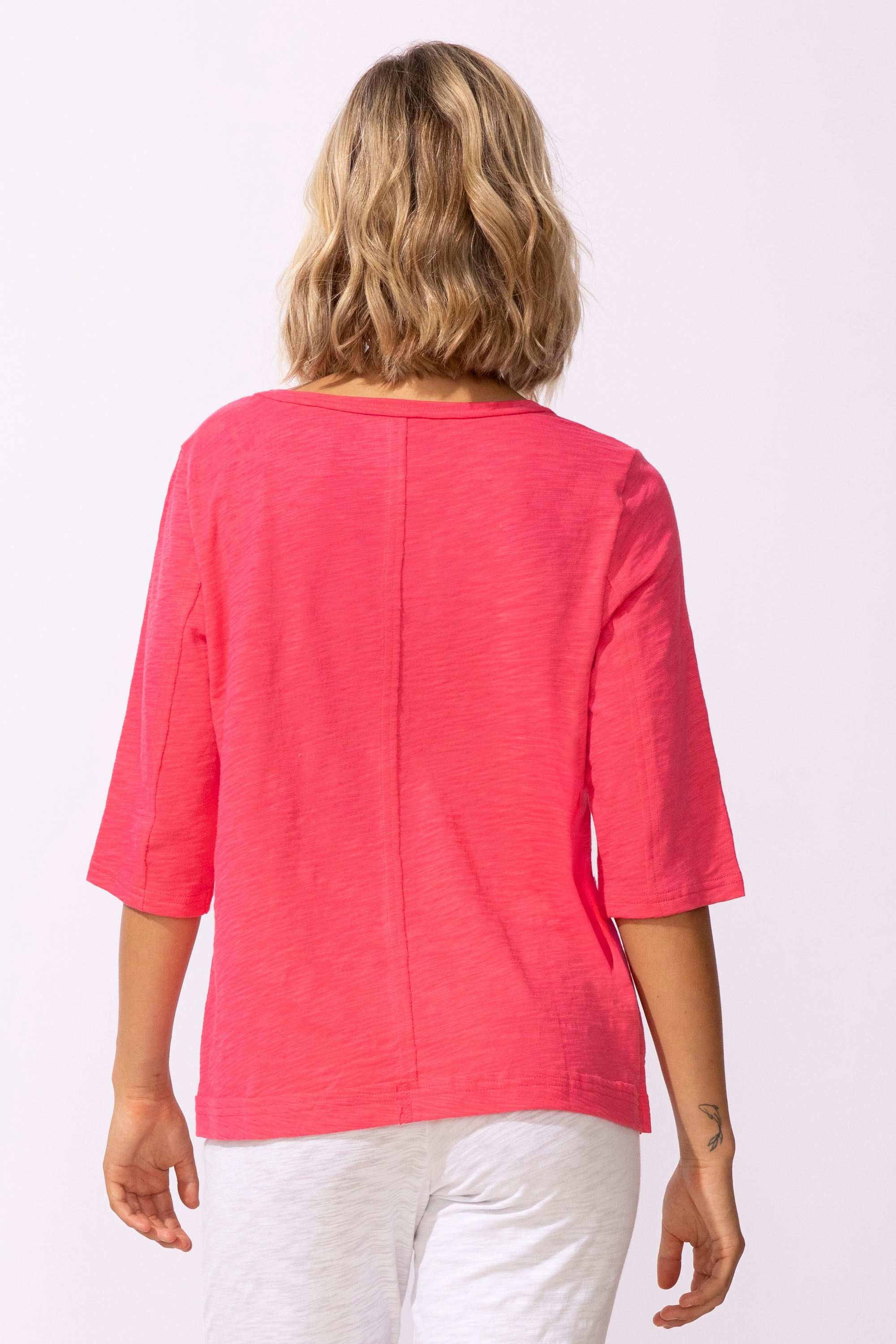 WOMEN'S TEE | SEAMED ELBOW-Tops-ESCAPE-Coriander