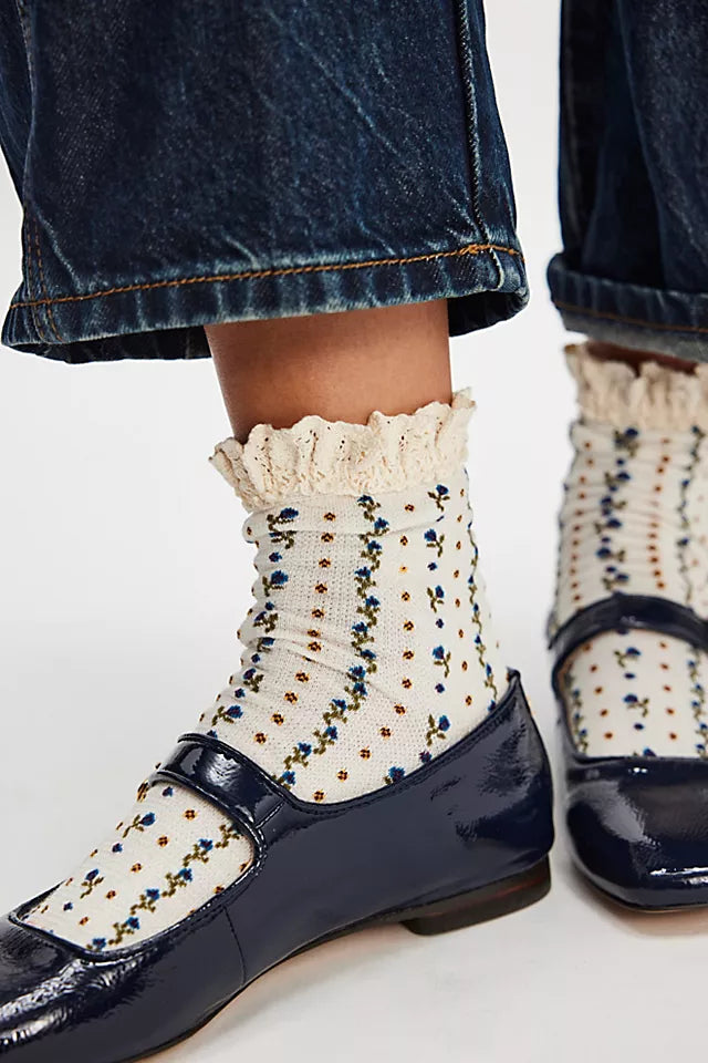 ROSEBUD WAFFLE KNIT ANKLE SOCK | IVORY