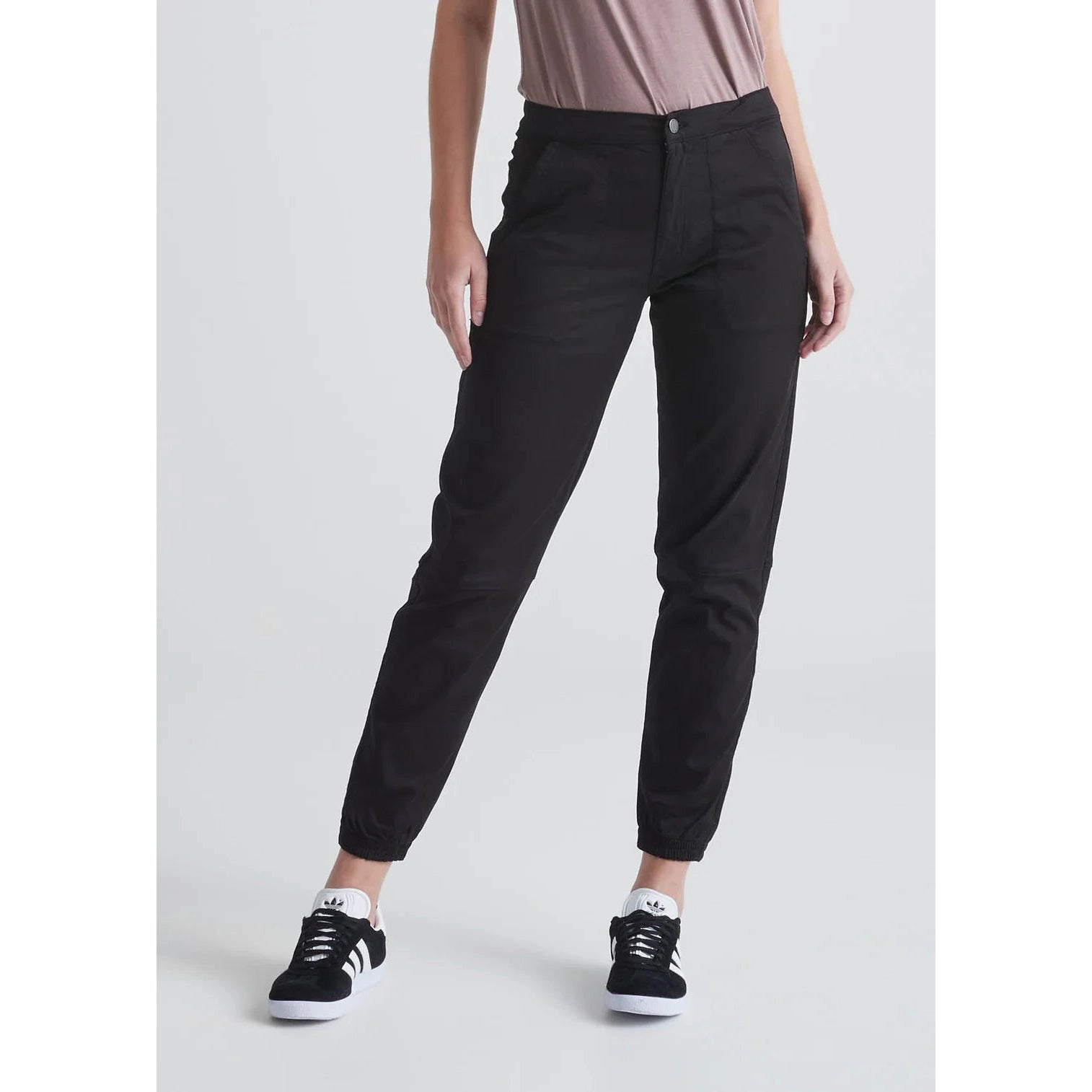 HIGH RISE LIVE FREE JOGGER-Joggers-DUER-26-BLACK-Coriander